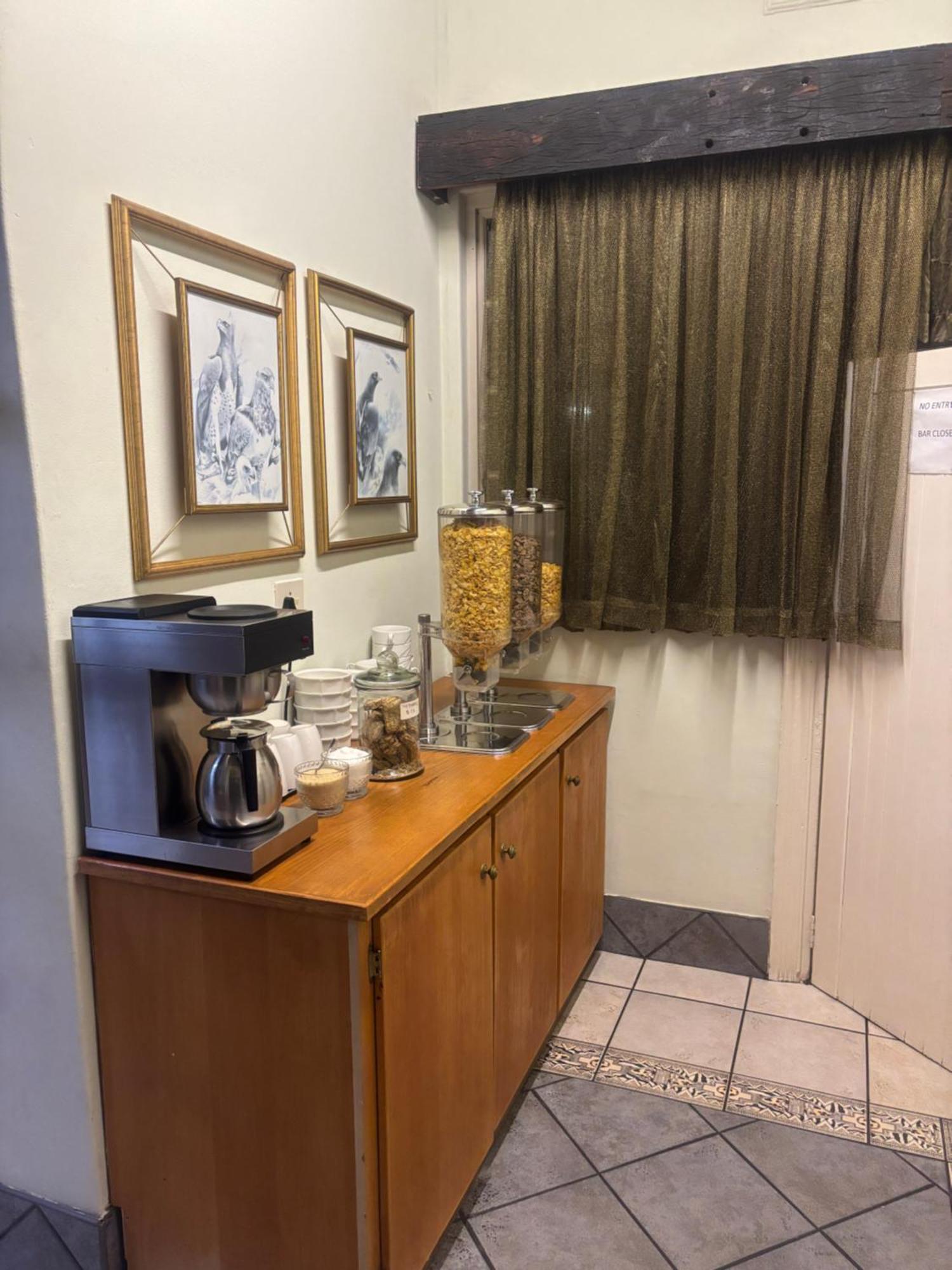 Rita'S Guesthouse Cc Vryheid Exterior photo